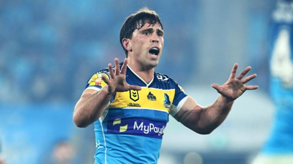 Booth forced into early retirement - NRL News