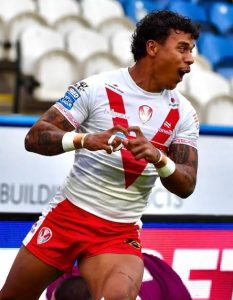 Sailor signs contract extension with St Helens
