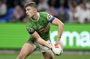 Sanders to stay at the Raiders until 2028